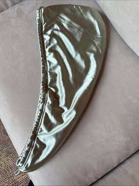 Mauves Mint Green Satin Quick Dry Turban